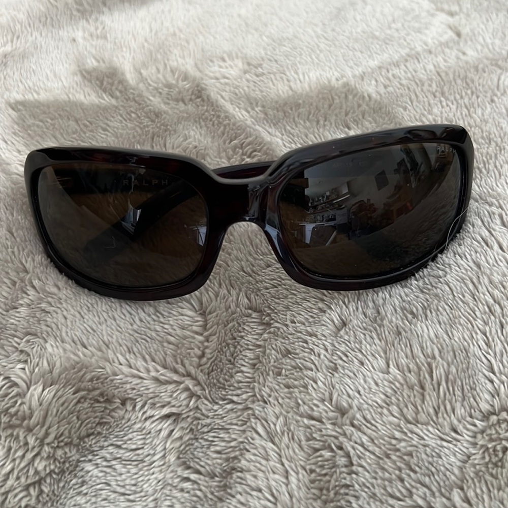 RALPH LAUREN SUNGLASSES RA5022 100% AUTHENTIC. NO SCRATCHES.